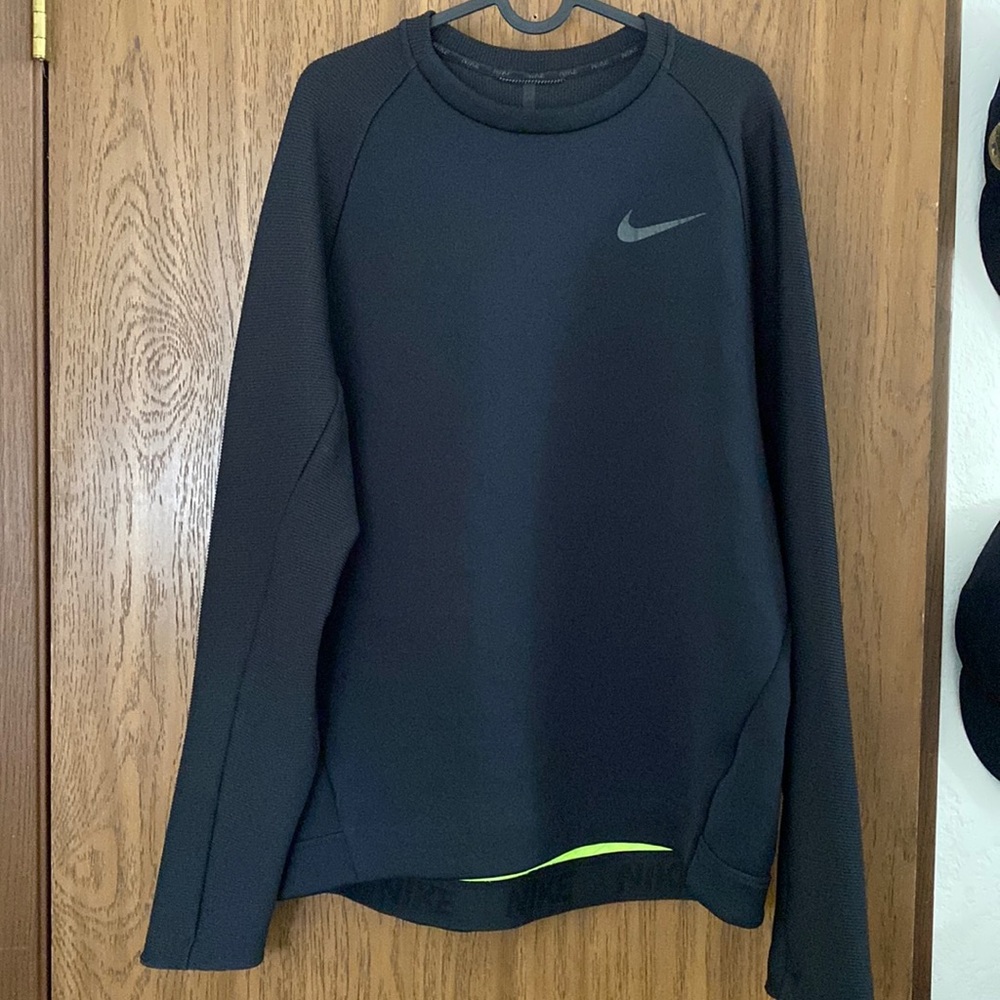 Nike Therma Fit Crew Neck